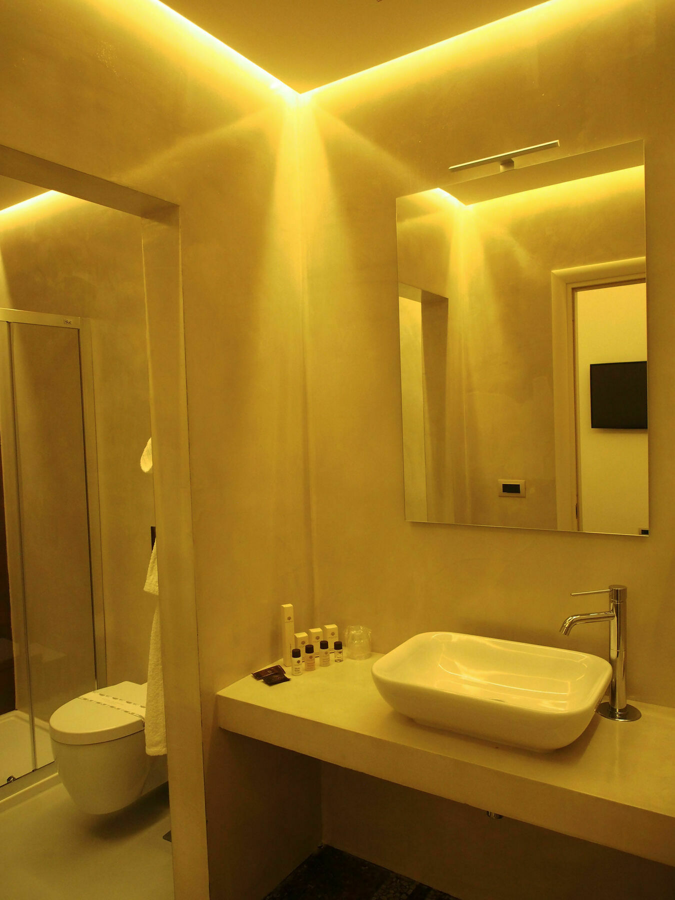 Suyte Torino Centro Hotel ภายนอก รูปภาพ
